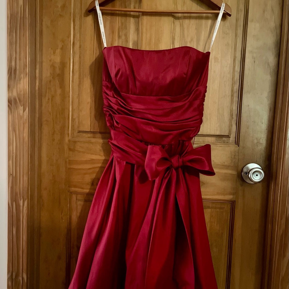 David's Bridal Strapless Ruby Dress- with a bow accent
